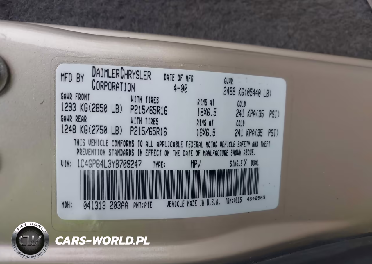 2000 Chrysler Town & Country Limited VIN:1C4GP64L3YB709247 - 9