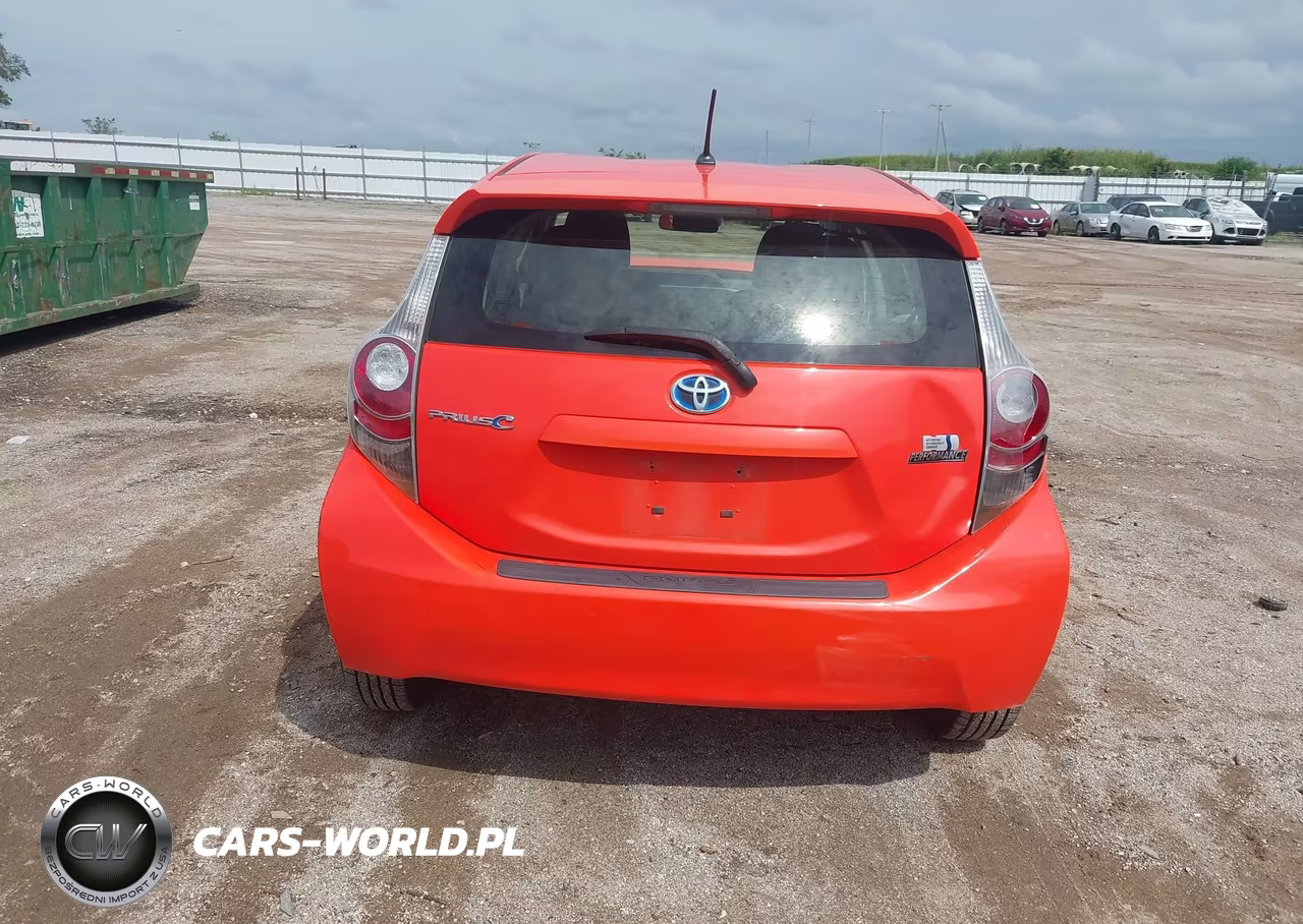 2012 Toyota Prius C Two VIN:JTDKDTB37C1012599 - 16