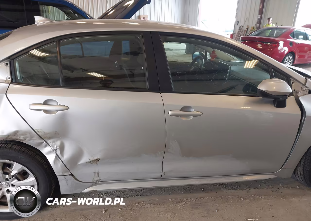2020 Toyota Corolla Le VIN:JTDEPRAE8LJ088648 - 13