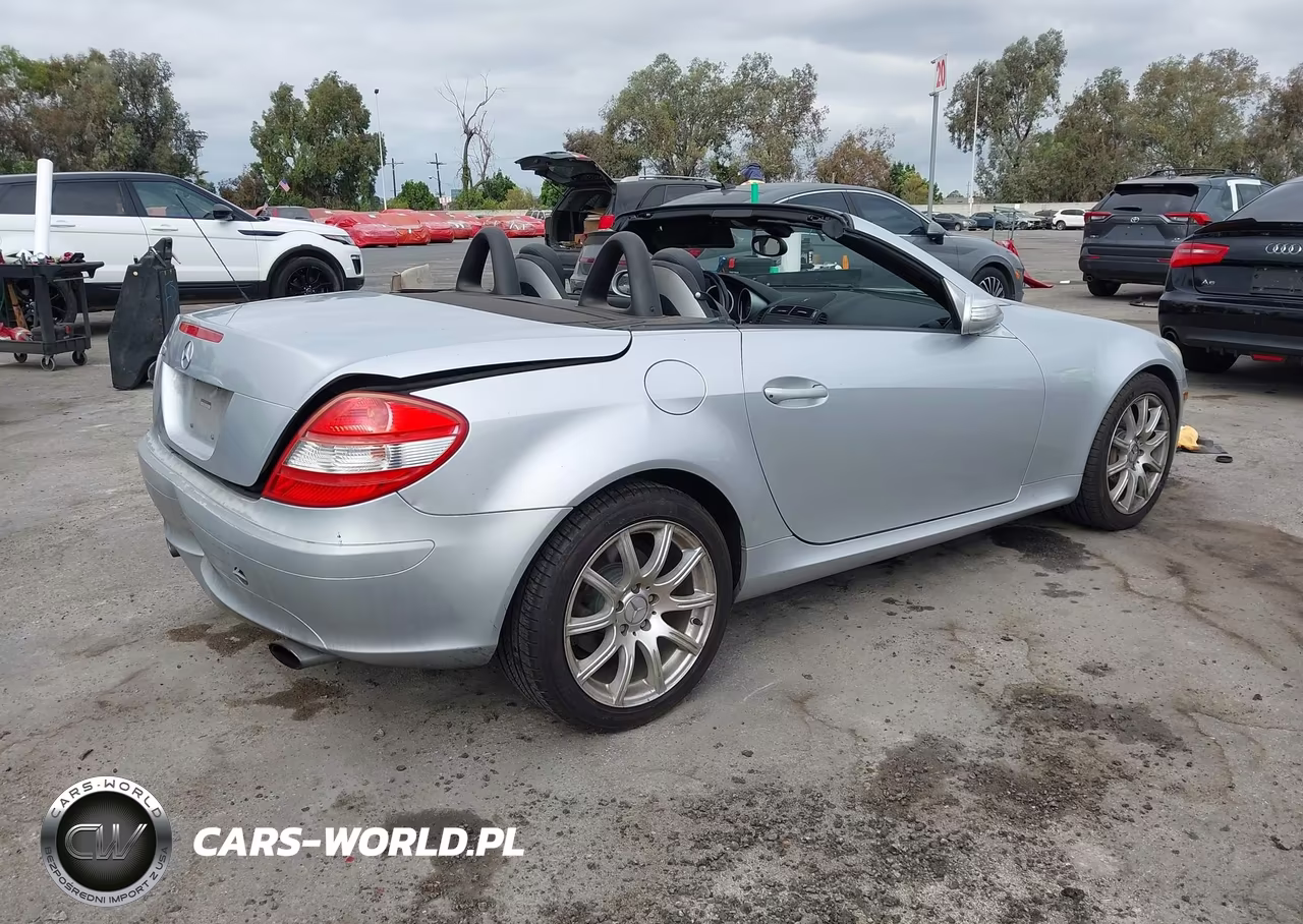 2005 Mercedes-Benz Slk 350 VIN:WDBWK56F35F022350 - 4