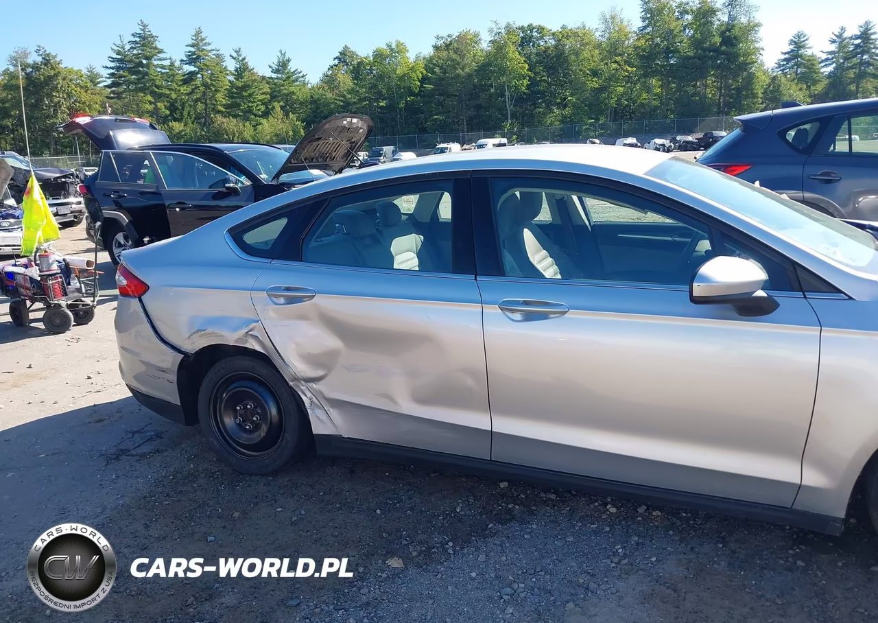 2014 Ford Fusion S VIN:1FA6P0G76E5358860 - 15