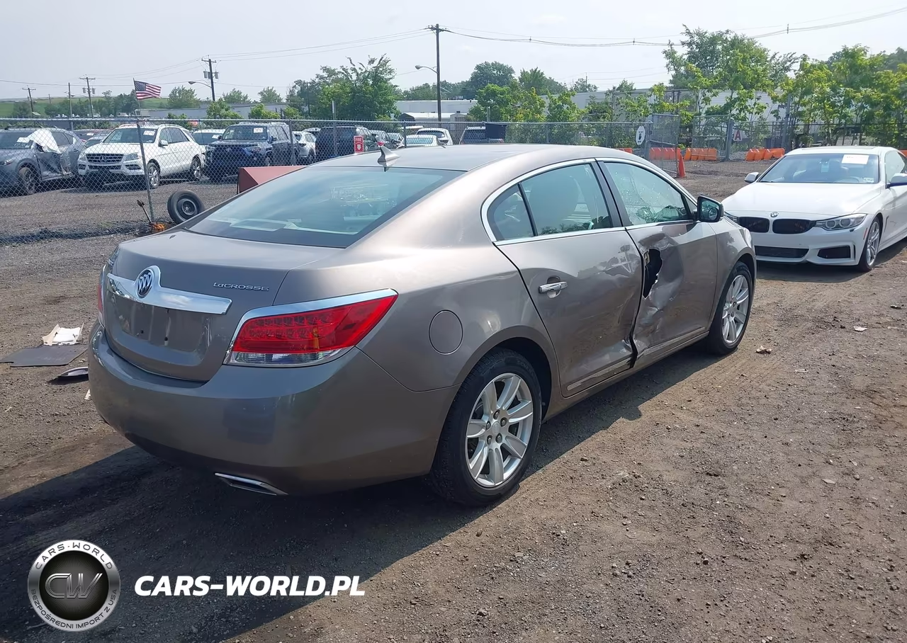 2012 Buick Lacrosse Leather Group VIN:1G4GC5E38CF135083 - 4