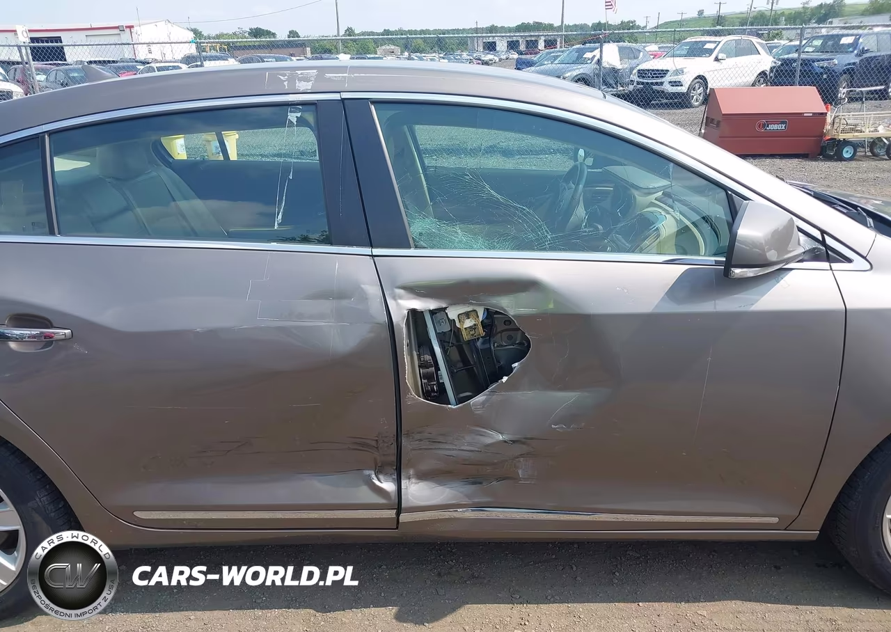 2012 Buick Lacrosse Leather Group VIN:1G4GC5E38CF135083 - 6