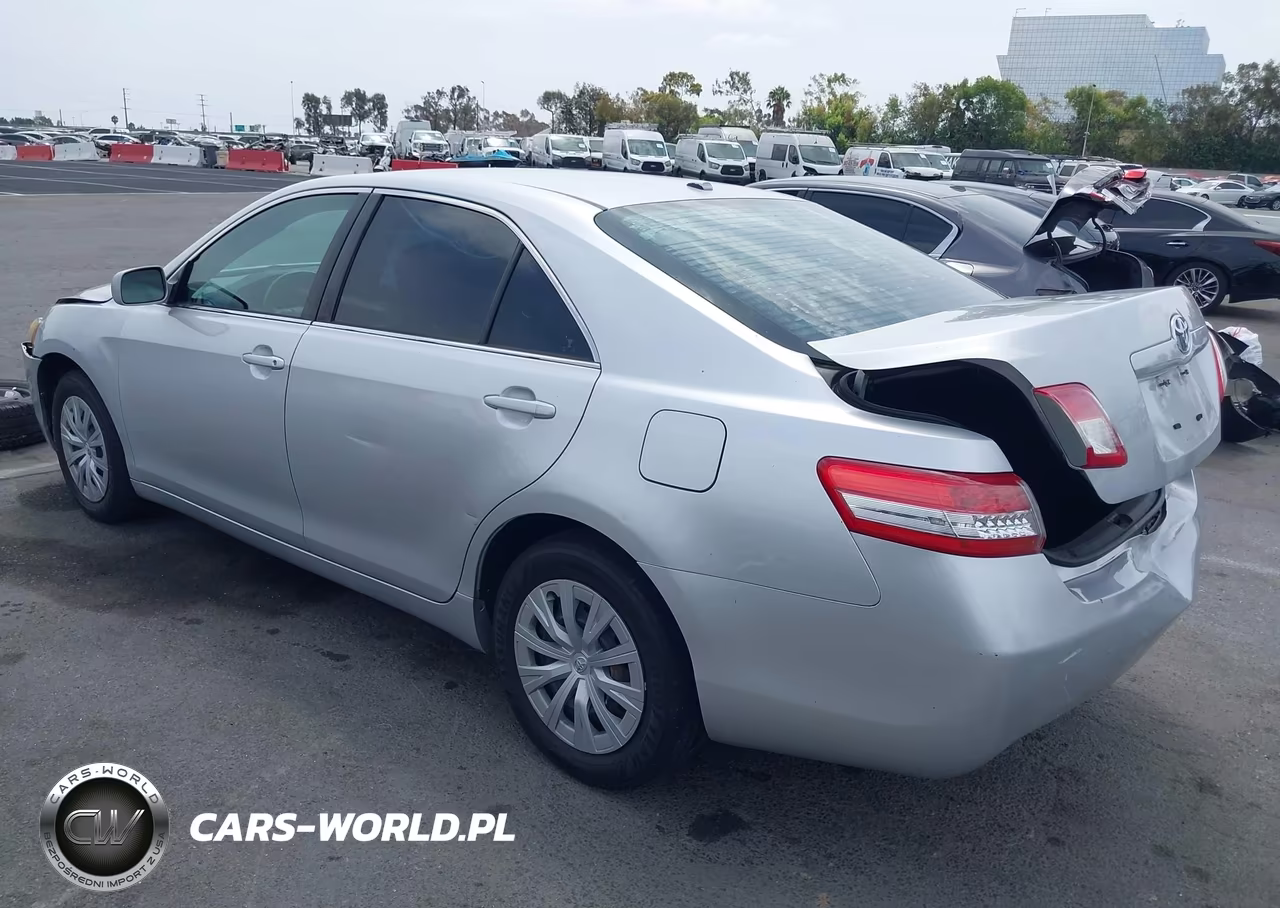 2010 Toyota Camry Le VIN:4T4BF3EK7AR018171 - 3