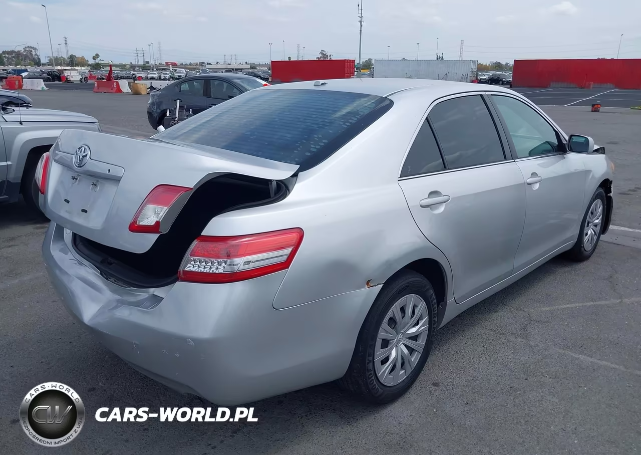 2010 Toyota Camry Le VIN:4T4BF3EK7AR018171 - 4