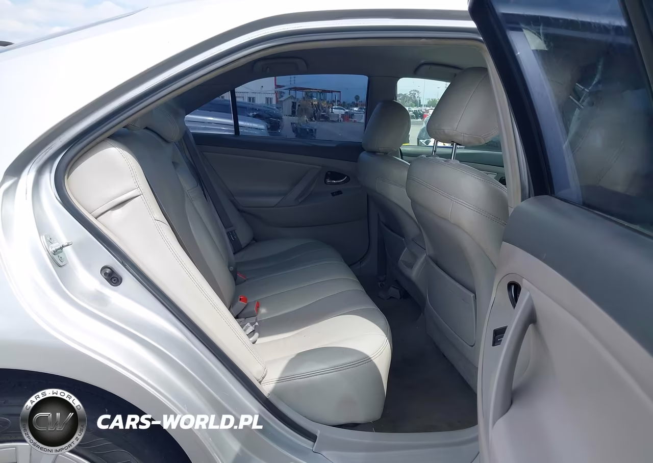 2010 Toyota Camry Le VIN:4T4BF3EK7AR018171 - 8