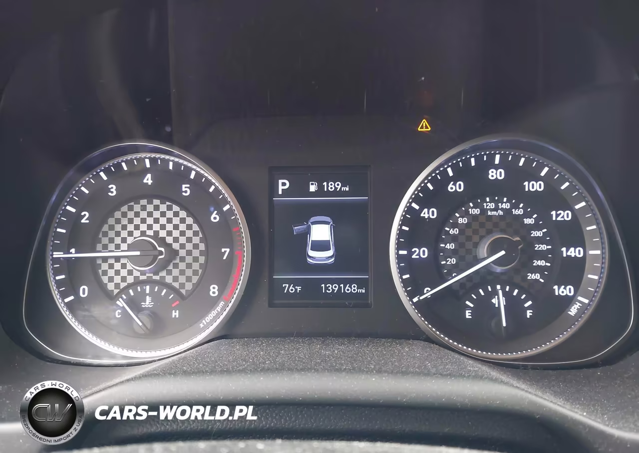 2019 Hyundai Elantra Sel VIN:5NPD84LF1KH418784 - 7