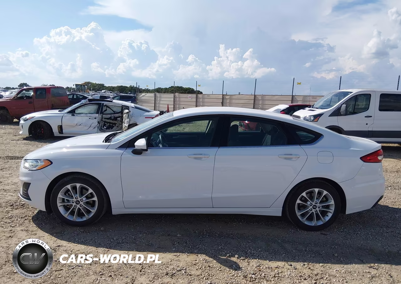 2020 Ford Fusion Hybrid Se VIN:3FA6P0LU2LR264397 - 15