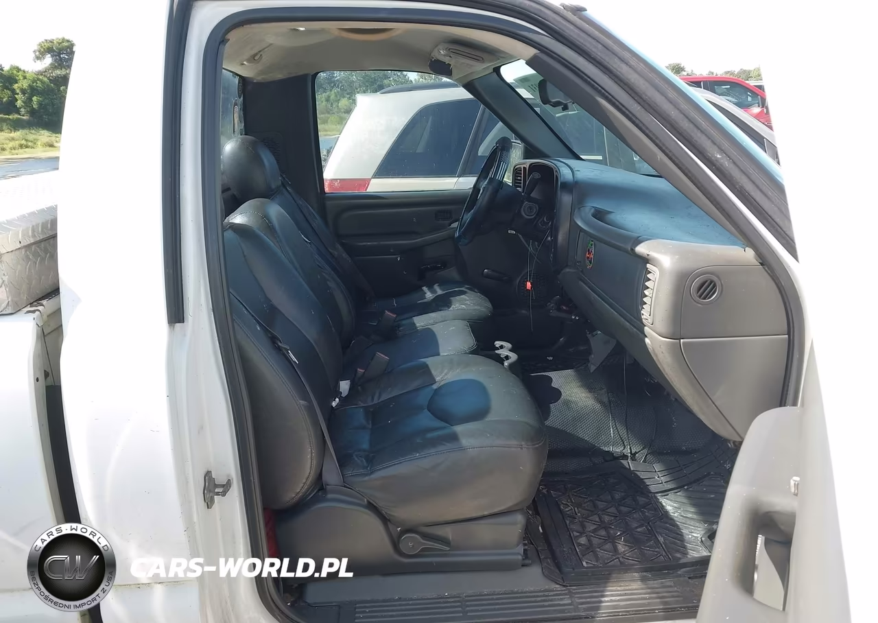 2005 GMC Sierra 1500 Work Truck VIN:1GTEC14V55Z275665 - 5