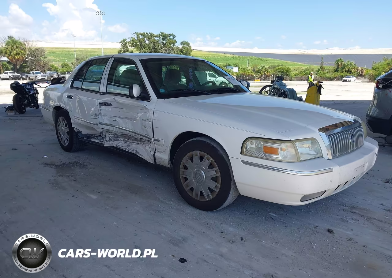 2008 Mercury Grand Marquis Gs