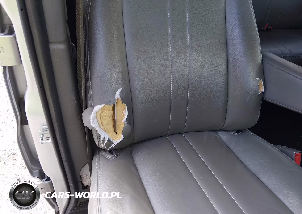 2019 Chevrolet Express 2500 Ls VIN:1GAWGEFGXK1341810 - 12