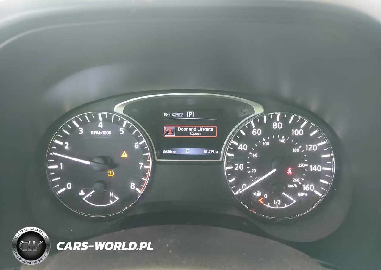 2018 Nissan Pathfinder S VIN:5N1DR2MM2JC613684 - 7