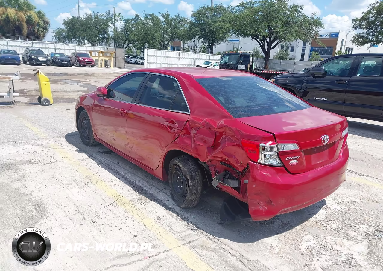 2014 Toyota Camry L VIN:4T1BF1FK6EU779938 - 3