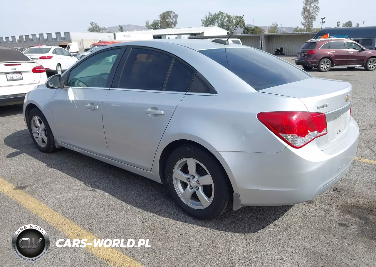2016 Chevrolet Cruze Limited 1Lt Auto VIN:1G1PE5SB9G7175997 - 3