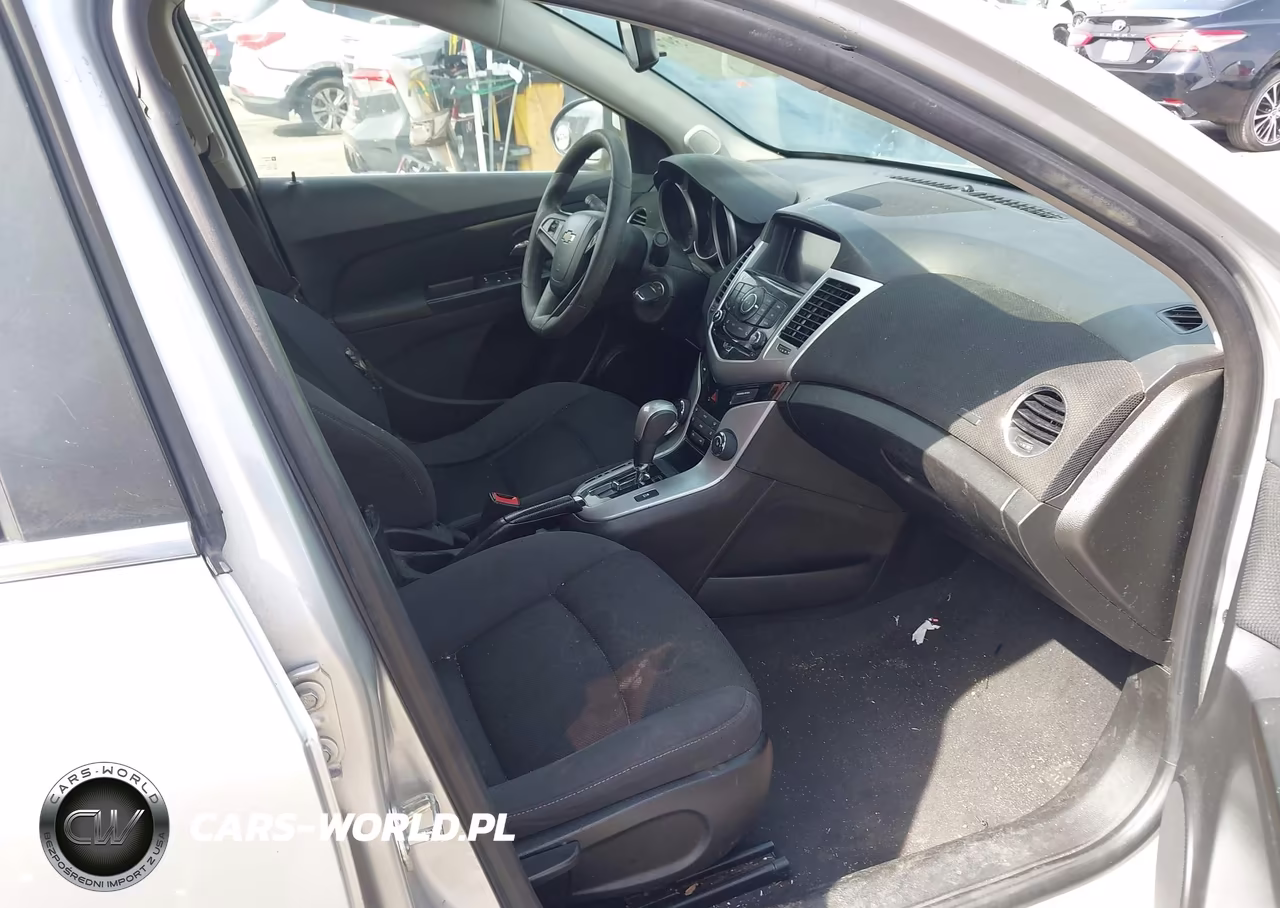 2016 Chevrolet Cruze Limited 1Lt Auto VIN:1G1PE5SB9G7175997 - 5
