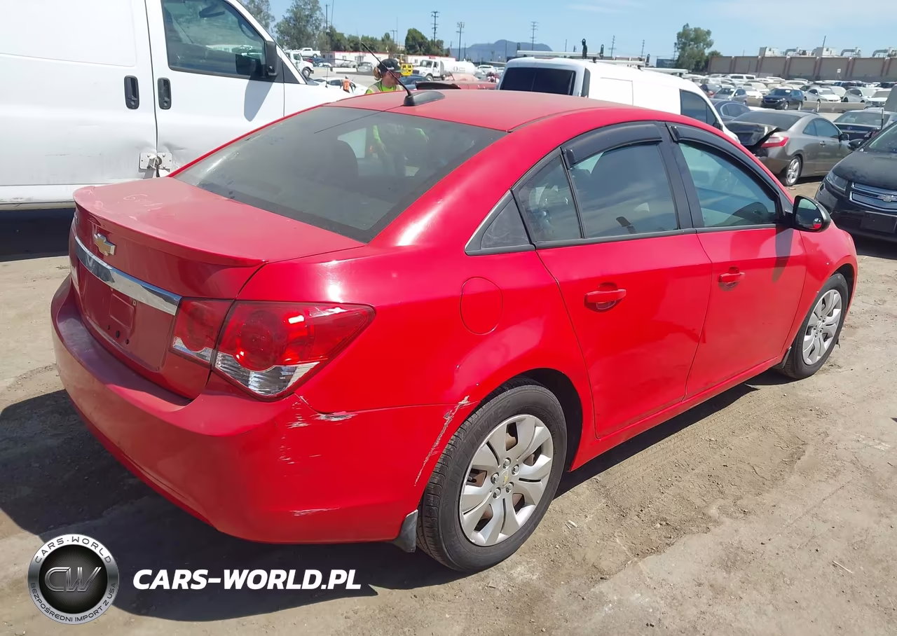 2016 Chevrolet Cruze Limited Ls Auto VIN:1G1PC5SG9G7188699 - 4