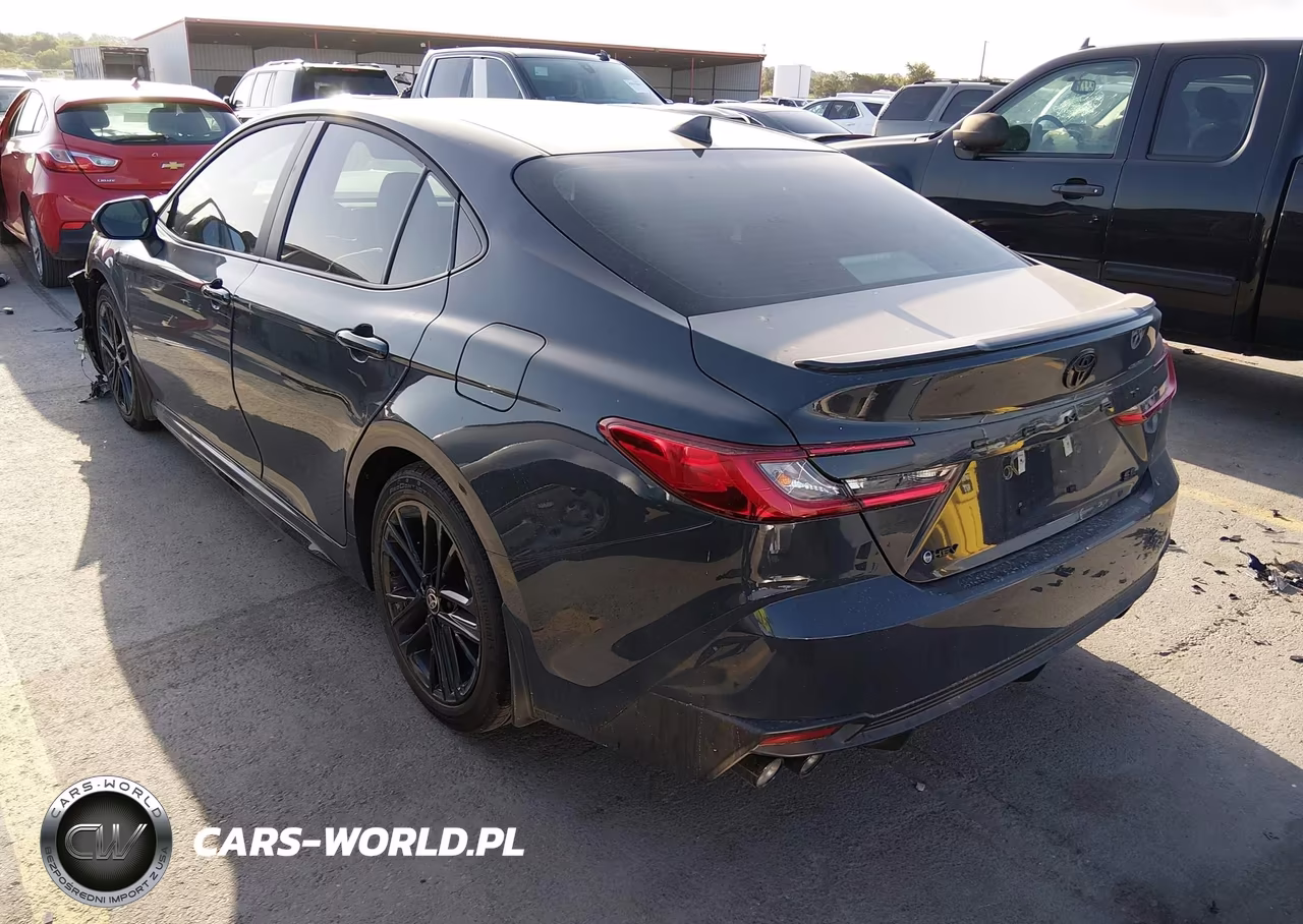 2026 Toyota Camry Se VIN:4T1DAACK2TU765589 - 3