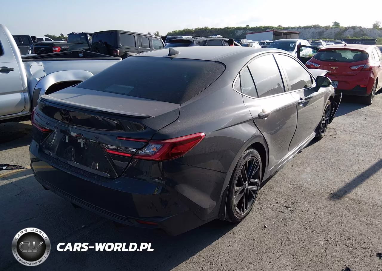 2026 Toyota Camry Se VIN:4T1DAACK2TU765589 - 4