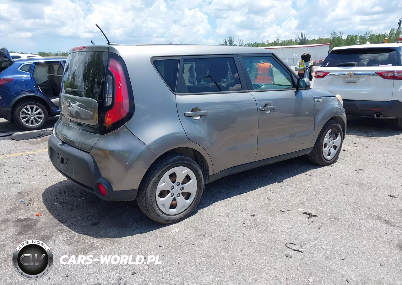 2015 Kia Soul VIN:KNDJN2A23F7175814 - 4