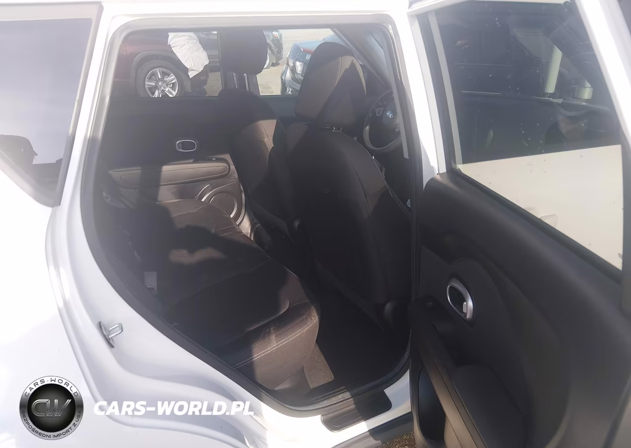 2016 Kia Soul VIN:KNDJN2A22G7853907 - 8