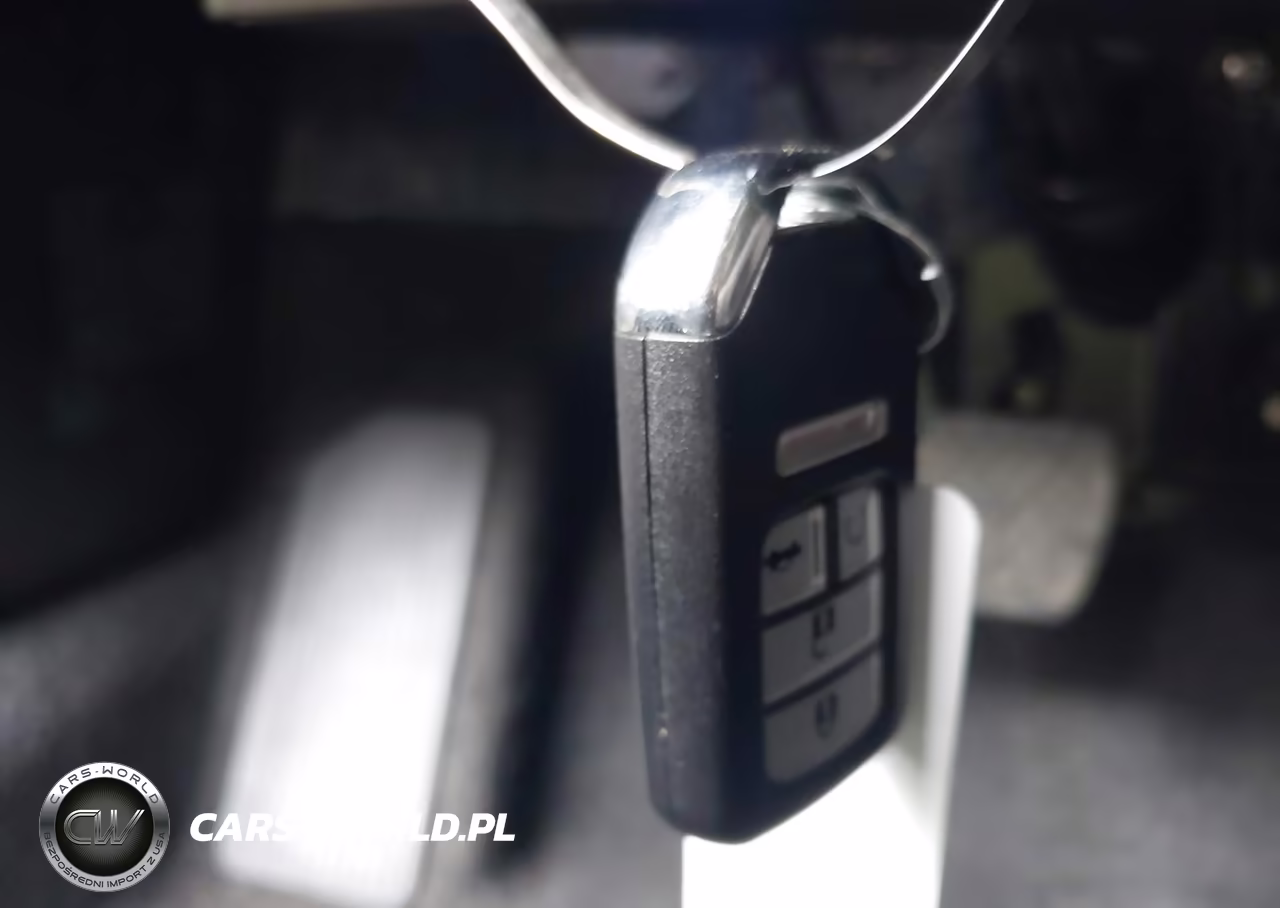 2019 Honda Accord Hybrid VIN:1HGCV3F17KA002195 - 11