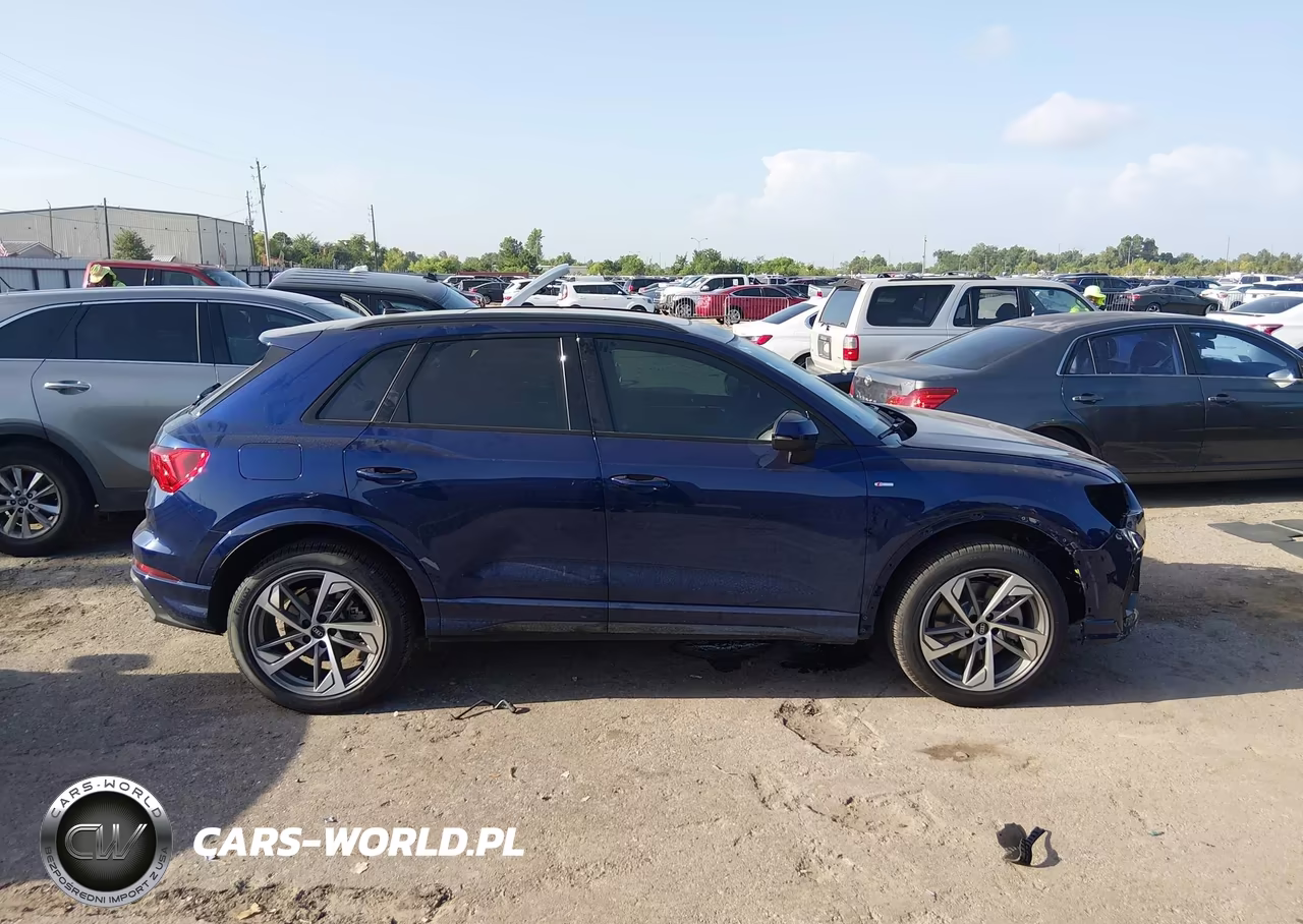 2025 Audi Q3 Premium 45 Tfsi S Line Quattro Tiptronic VIN:WA1DECF31S1112528 - 13