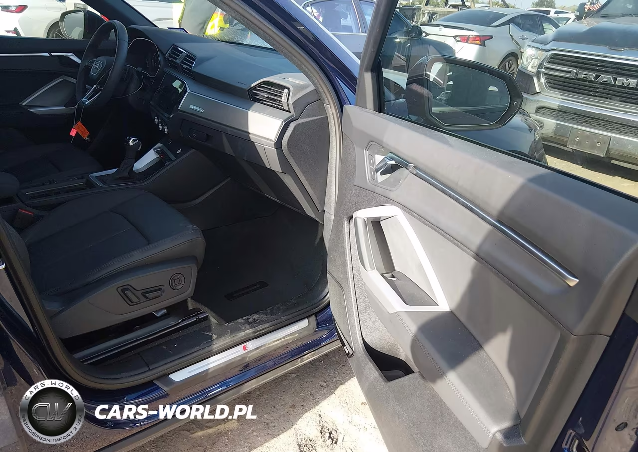 2025 Audi Q3 Premium 45 Tfsi S Line Quattro Tiptronic VIN:WA1DECF31S1112528 - 5