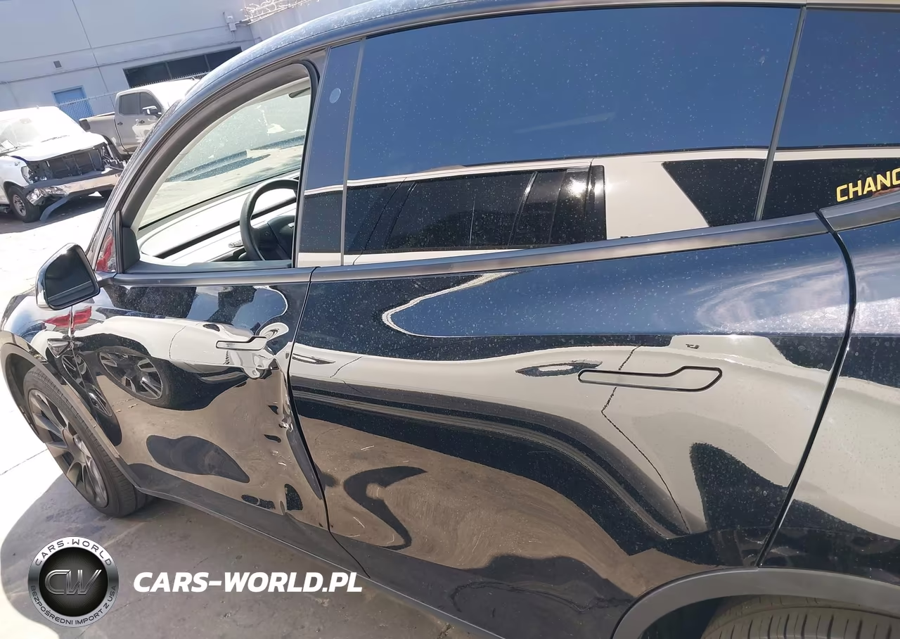 2020 Tesla Model Y Long Range Dual Motor All-Wheel Drive VIN:5YJYGDEE4LF038976 - 14