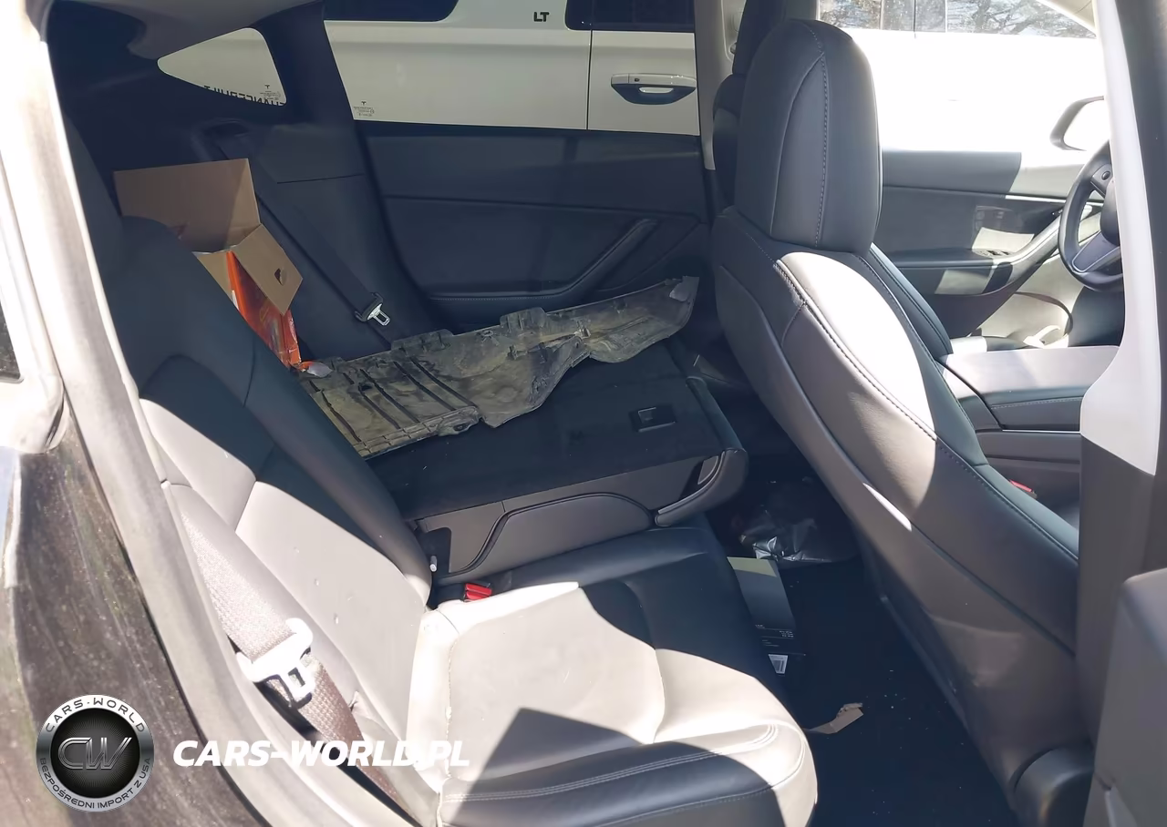 2020 Tesla Model Y Long Range Dual Motor All-Wheel Drive VIN:5YJYGDEE4LF038976 - 8