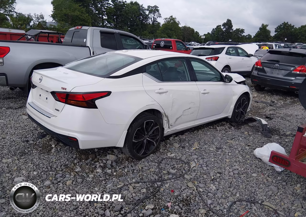 2023 Nissan Altima Sr Intelligent Awd VIN:1N4BL4CW1PN403222 - 4