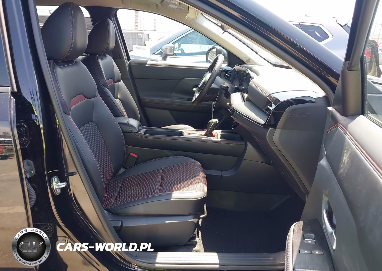 2025 Nissan Kicks Sr Fwd VIN:3N8AP6DA5SL405741 - 5