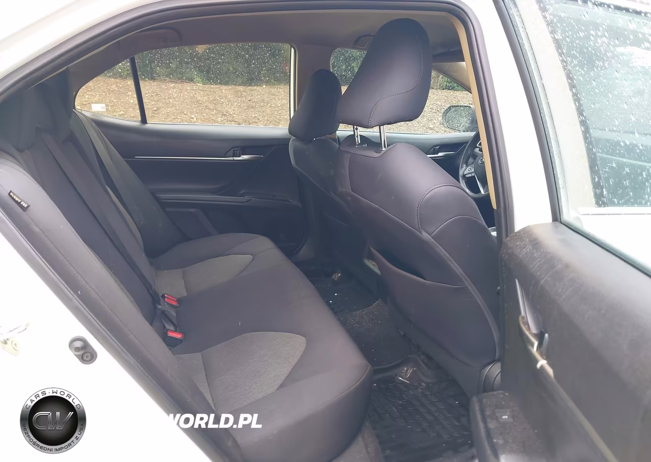 2020 Toyota Camry Le VIN:4T1C11AK9LU959048 - 8