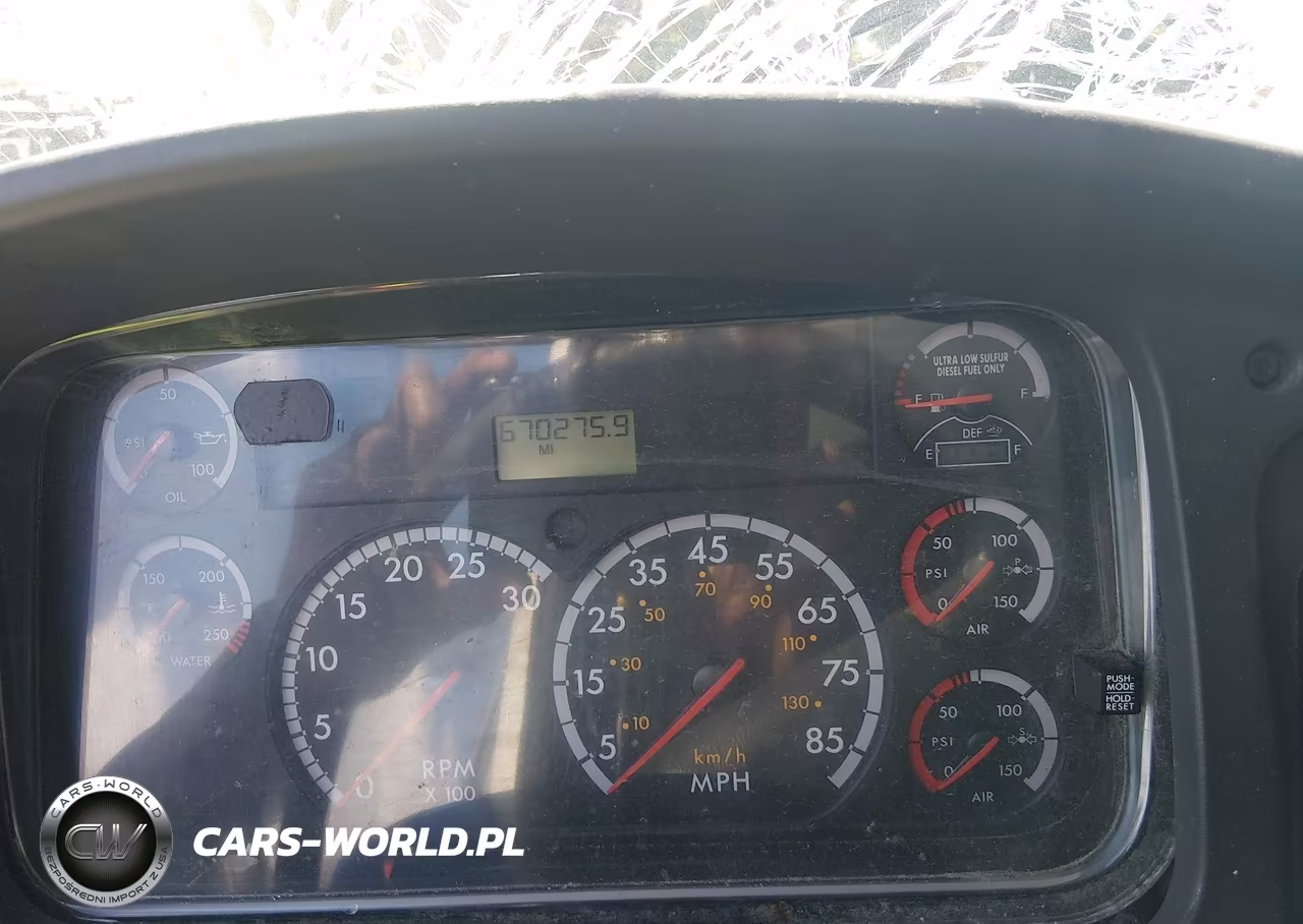 2012 Freightliner M2 106 Medium Duty VIN:1FVACWDT6CHBR1858 - 5