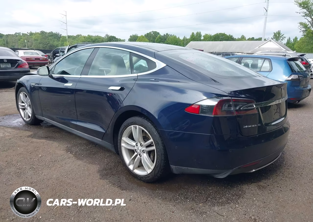 2015 Tesla Model S 60-70-85 VIN:5YJSA1S19FFP72511 - 3