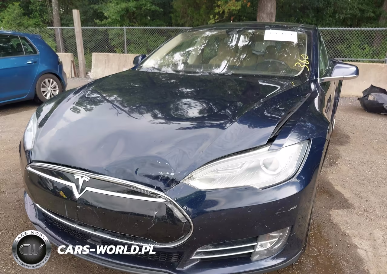 2015 Tesla Model S 60-70-85 VIN:5YJSA1S19FFP72511 - 6