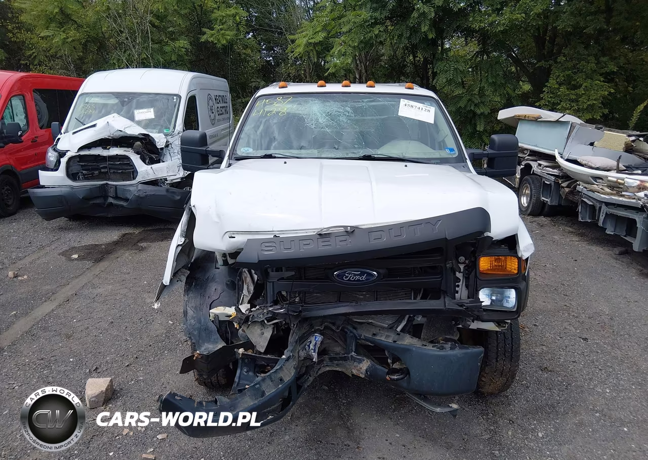 2010 Ford F-350 Chassis Xl-Xlt VIN:1FDWF3HY6AEA80098 - 11