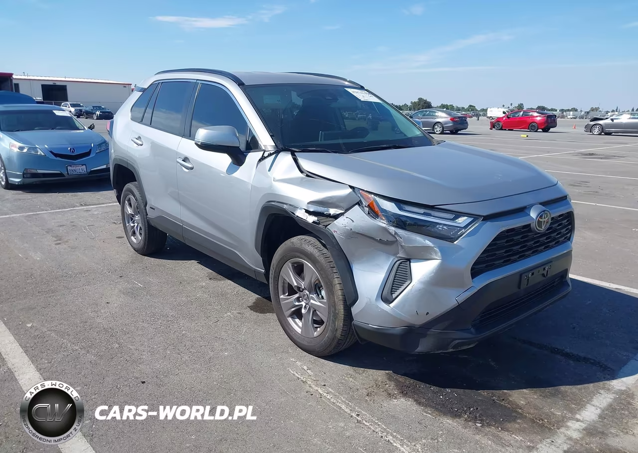 2025 Toyota Rav4 Hybrid Le – zdjęcie 1 z 14