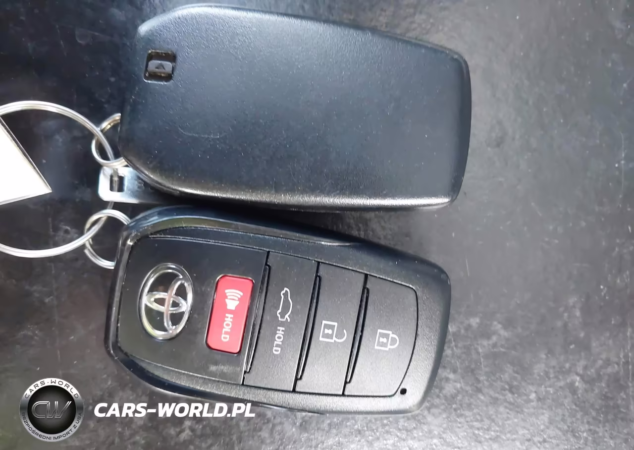 2026 Toyota Bz Limited VIN:JTMBCAEB9TA003557 - 11