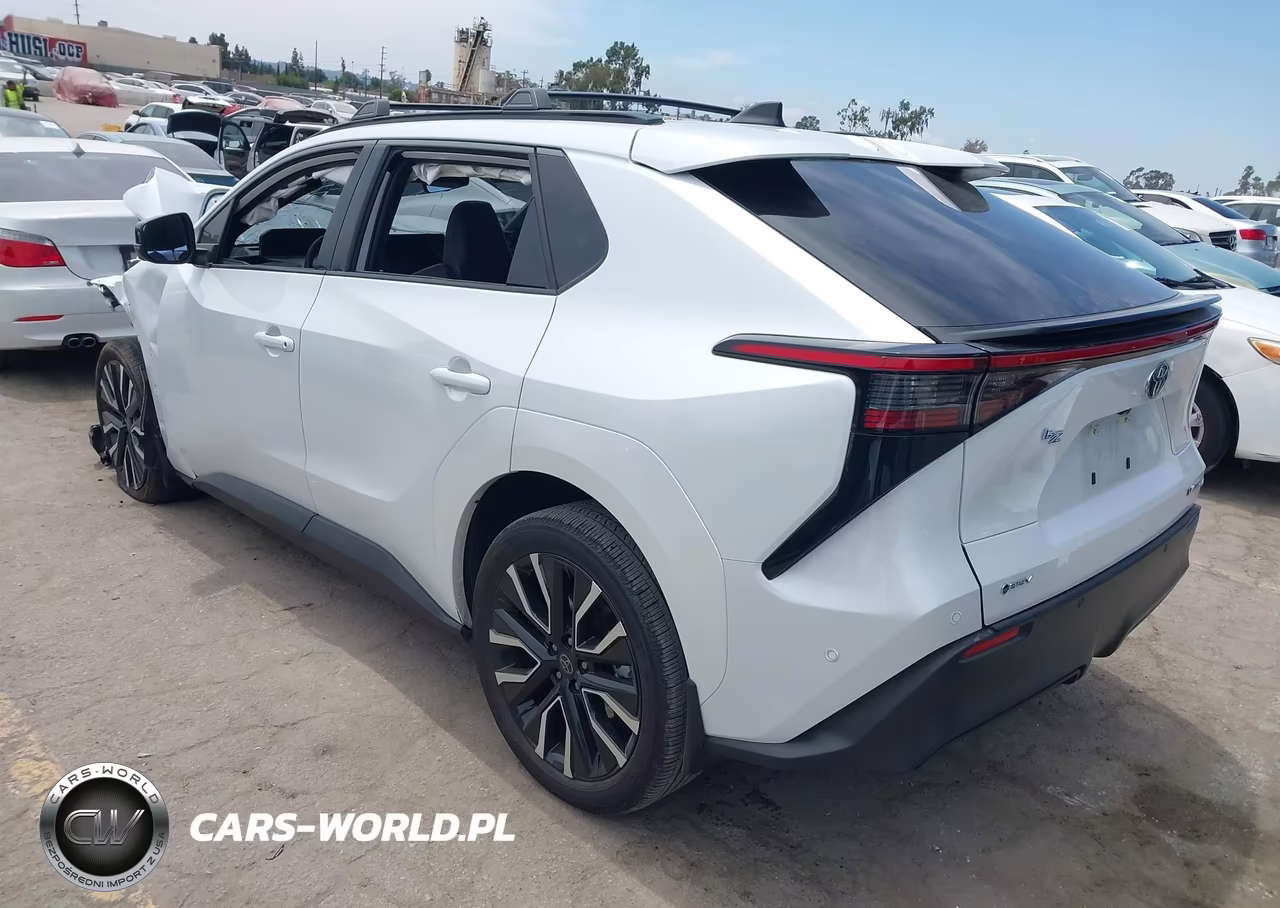 2026 Toyota Bz Limited VIN:JTMBCAEB9TA003557 - 3