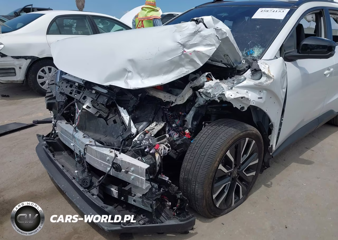 2026 Toyota Bz Limited VIN:JTMBCAEB9TA003557 - 6