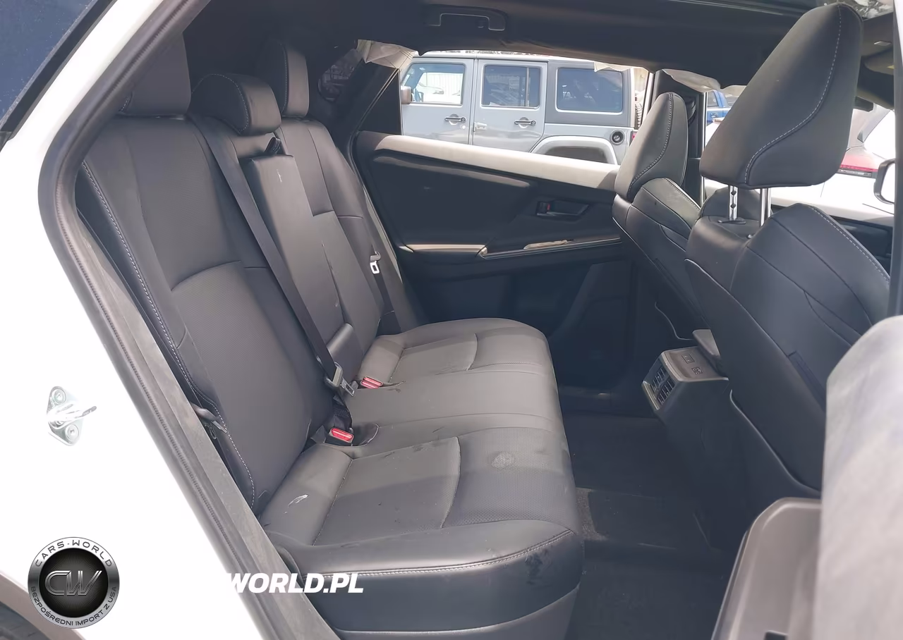 2026 Toyota Bz Limited VIN:JTMBCAEB9TA003557 - 8