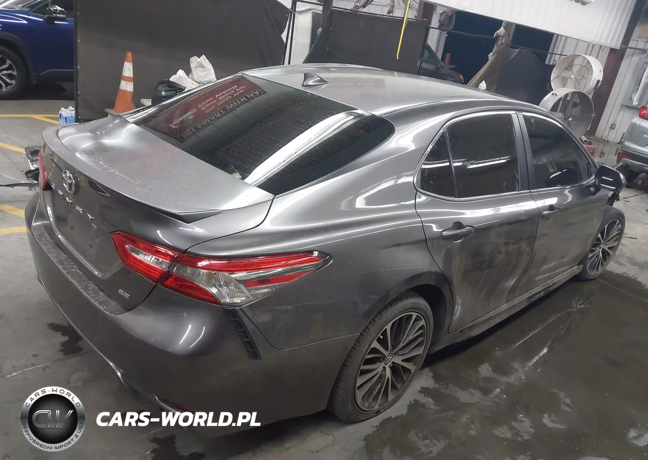 2019 Toyota Camry Se VIN:4T1B11HK7KU754568 - 4