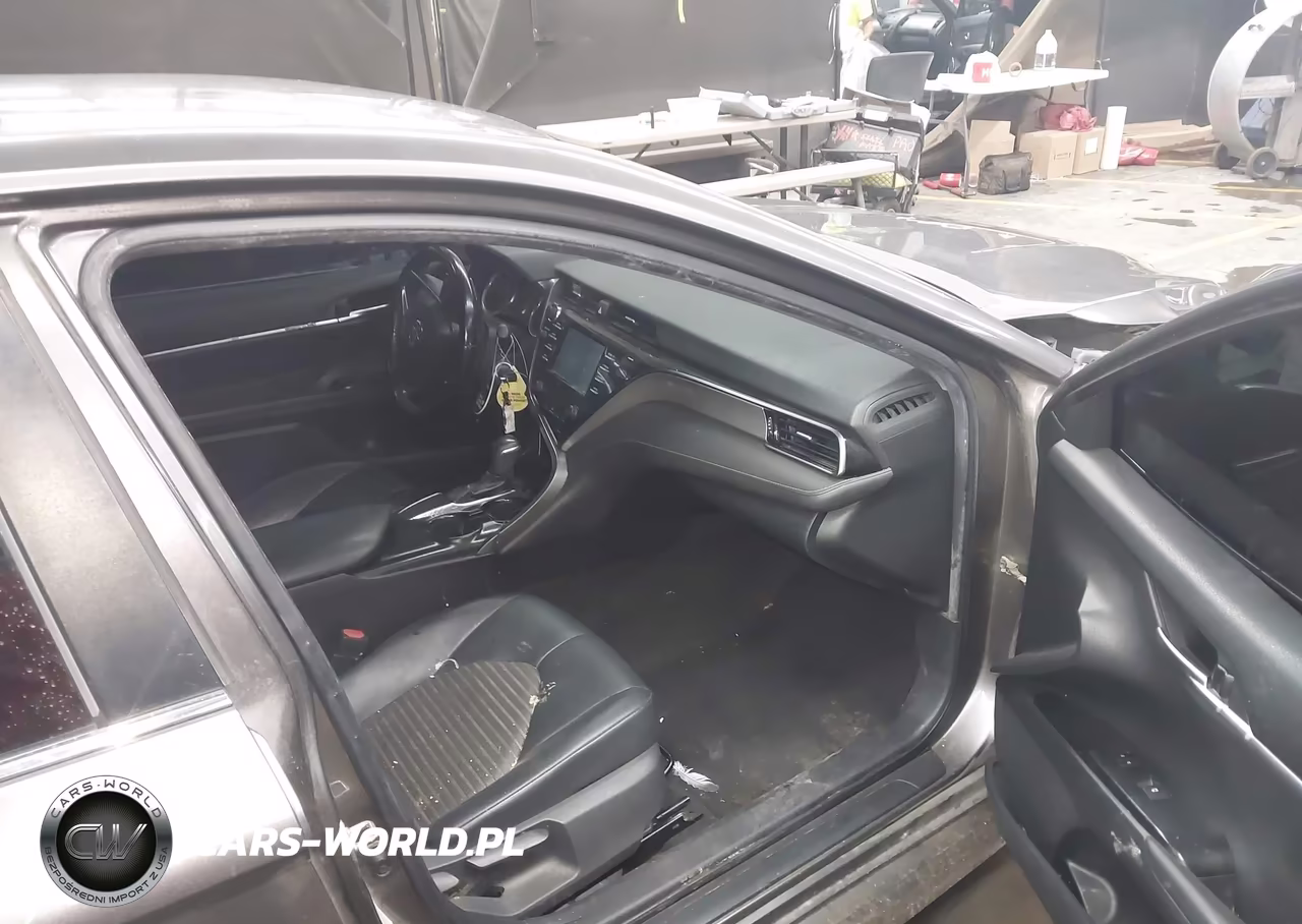 2019 Toyota Camry Se VIN:4T1B11HK7KU754568 - 5