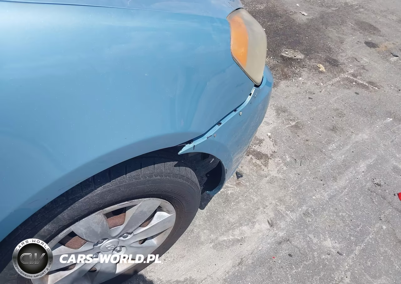 2008 Hyundai Accent Gs VIN:KMHCM36C38U073884 - 14