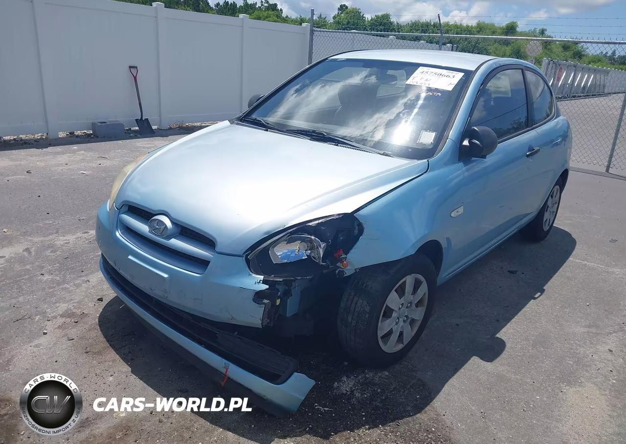 2008 Hyundai Accent Gs VIN:KMHCM36C38U073884 - 6