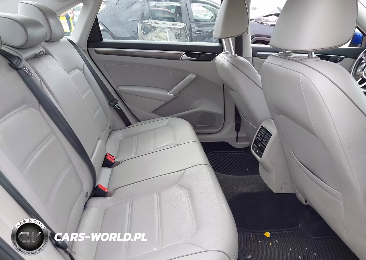 2017 Volkswagen Passat 1.8T Se VIN:1VWGT7A32HC022144 - 8