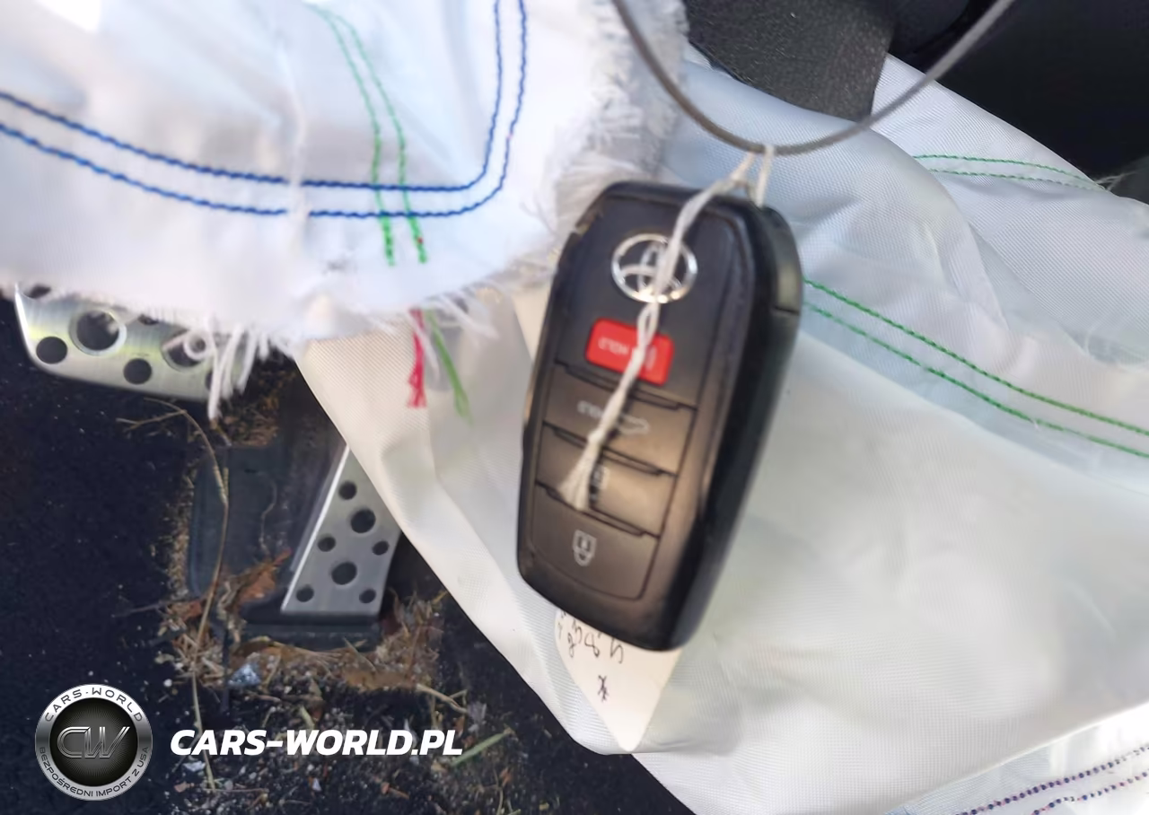2025 Toyota Camry Se VIN:4T1DAACK3SU513140 - 11