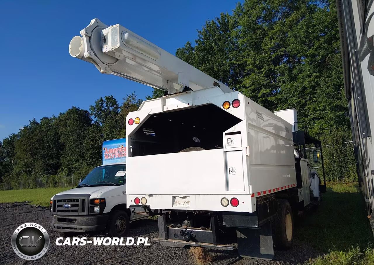 2011 Ford F-750 Xl-Xlt VIN:3FRPF7FC0BV116593 - 4