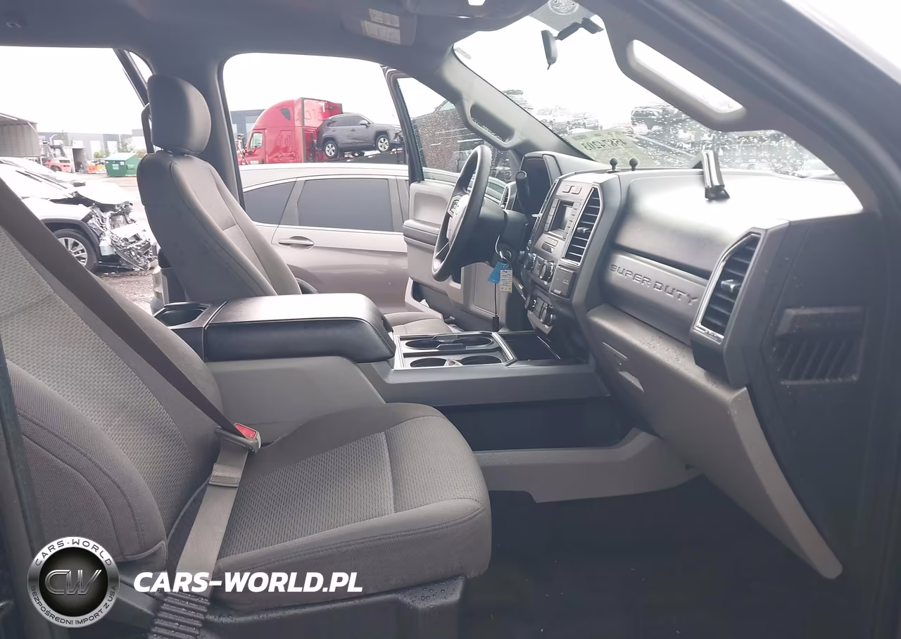 2018 Ford F-250 Xlt VIN:1FT7W2B62JEB87806 - 5