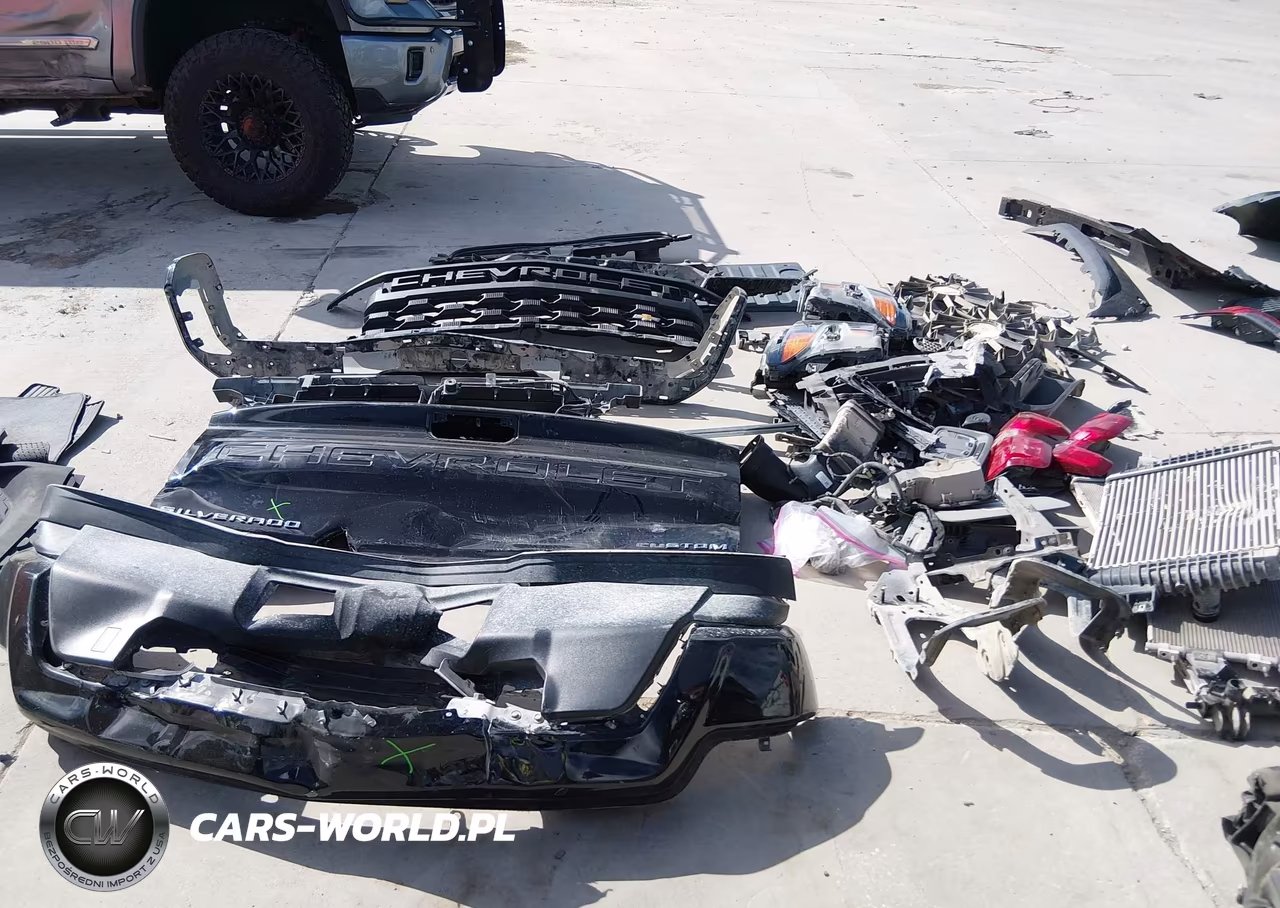 2022 Chevrolet Silverado 1500 2Wd Short Bed Custom VIN:1GCPABEK3NZ607918 - 12